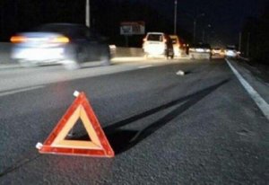 Güclü külək Bakı-Sumqayıt yolunda nəqliyyatın hərəkətini çətinləşdirdi